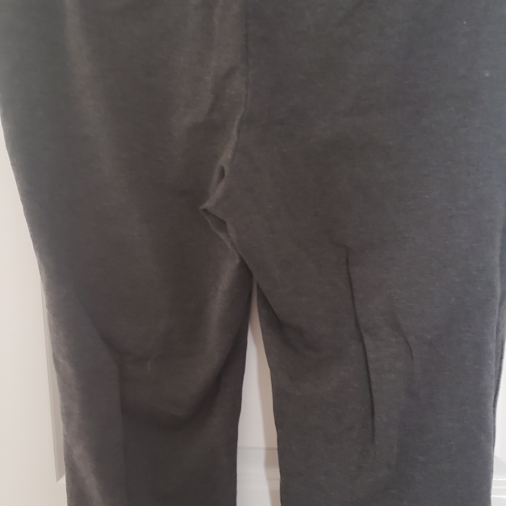 Pants - Picture 3 of 4